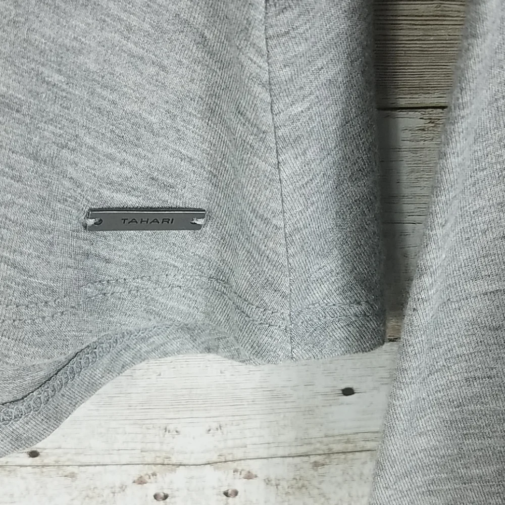 Tahari, Gray top with long bell sleeves, Sz XS - Picture 4 of 10